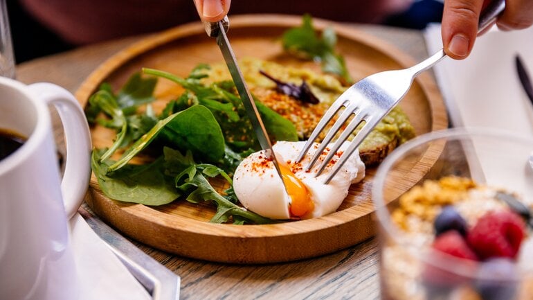 Eiweiß ist wichtig – trotz Lebererkrankung