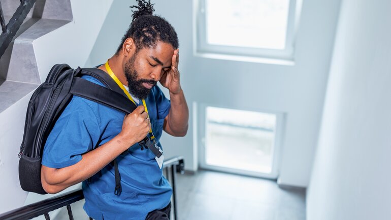 People Pleaser: Körperliche und psychische Erschöpfung als Folge