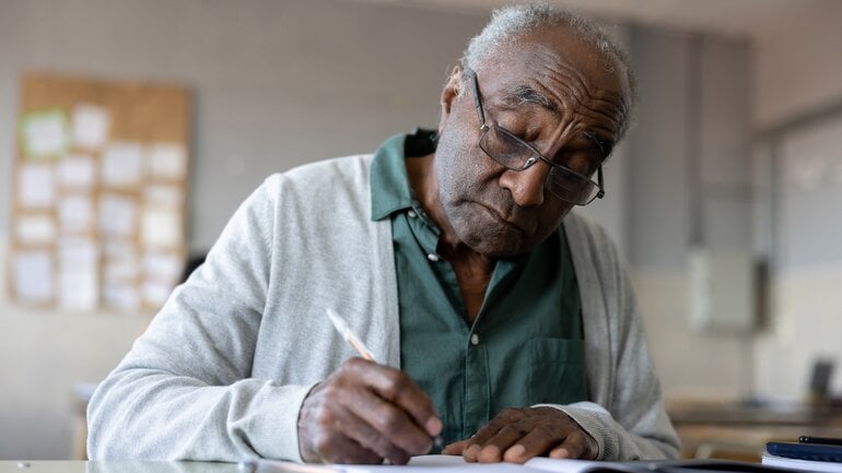 MMST-Aufgabe: Beliebigen handschriftlichen Satz aufschreiben
