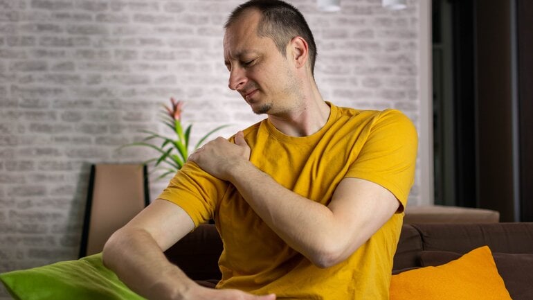 Spinalkanalstenose: Ausstrahlende Schmerzen als mögliches Symptom