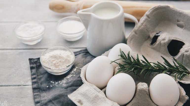 Eier und Milchprodukte: Lebensmittel mit Vitamin B1