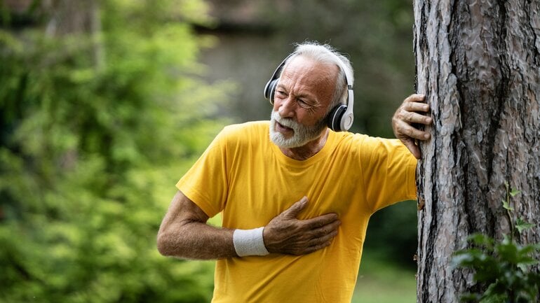 Atemnot und flache Atmung: Mögliche Symptome einer Diaphragmitis