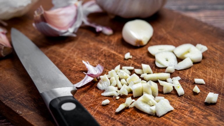 Ernährung bei Diabetes: Knoblauch für niedrigen Blutzucker Ernährung bei Diabetes: Knoblauch für niedrigen Blutzucker