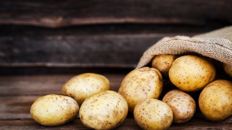 Ohrenschmerzen: Kartoffelwickel als Hausmittel